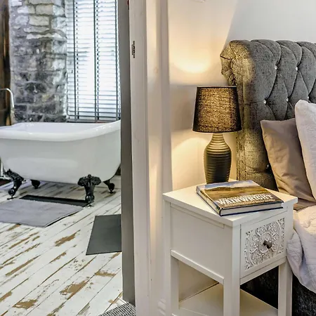 1 Bed In Oc-94210 Nyaraló Kendal