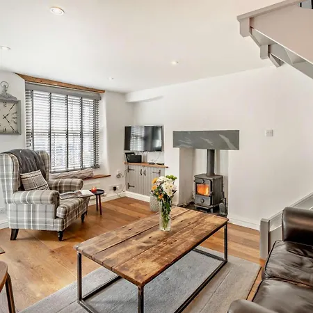 1 Bed In Oc-94210