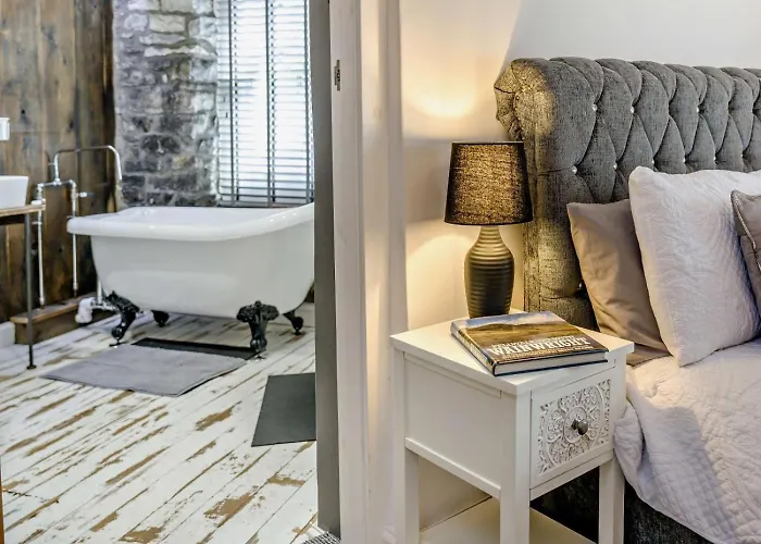 1 Bed In Oc-94210 Nyaraló