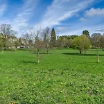 1 Bed In Oc-94210 Kendal