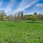 1 Bed In Oc-94210 * Kendal