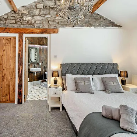 Dom wakacyjny 1 Bed In 94210 *